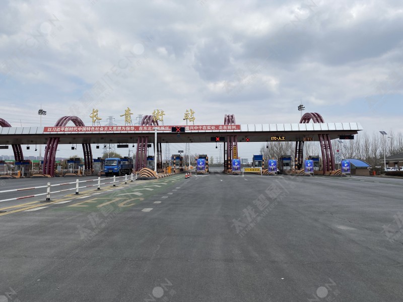 LED廣告機-智能液晶廣告機 (4).jpg LED廣告機-智能液晶廣告機 (4).jpg