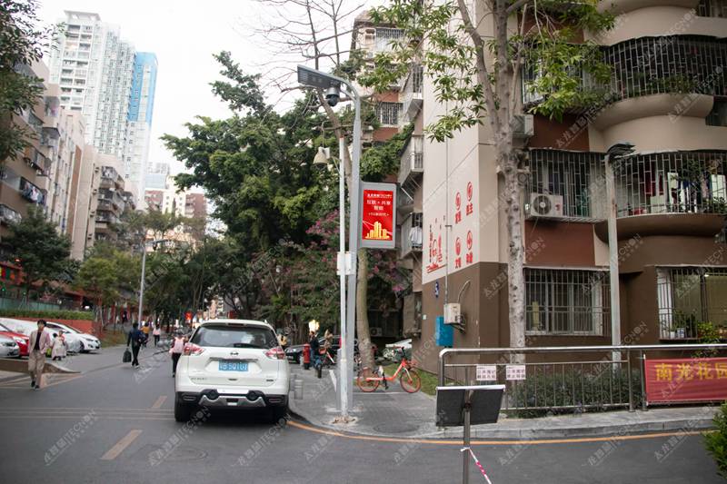 led燈桿屏|智慧燈桿屏|立柱廣告機(jī)|led廣告機(jī)|落地廣告機(jī)|智慧路燈|智慧燈桿|燈桿廣告機(jī)|智能廣告機(jī)|燈桿屏|智慧燈桿顯示屏 led燈桿屏|智慧燈桿屏|立柱廣告機(jī)|led廣告機(jī)|落地廣告機(jī)|智慧路燈|智慧燈桿|燈桿廣告機(jī)|智能廣告機(jī)|燈桿屏|智慧燈桿顯示屏